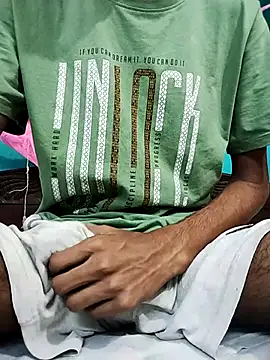 Snapshot of Afgref5335 chatting on October 29, 2025, 5:56 pm Afgref5335 online show from October 29, 2025, 5:56 pm