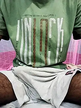 Snapshot of Afgref5335 chatting on October 28, 2025, 5:34 pm Afgref5335 online show from October 28, 2025, 5:34 pm