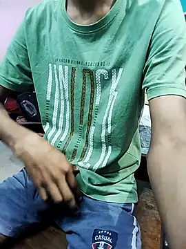 Snapshot of Afgref5335 chatting on November 5, 2025, 9:23 am Afgref5335 online show from November 5, 2025, 9:23 am