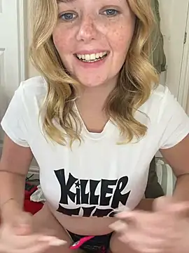 Sophiesinxx online show from July 19, 2026, 9:17 am