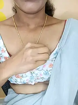 Snapshot of latha_telugu chatting on December 4, 2024, 3:53 am latha telugu online show from December 4, 2024, 3:53 am