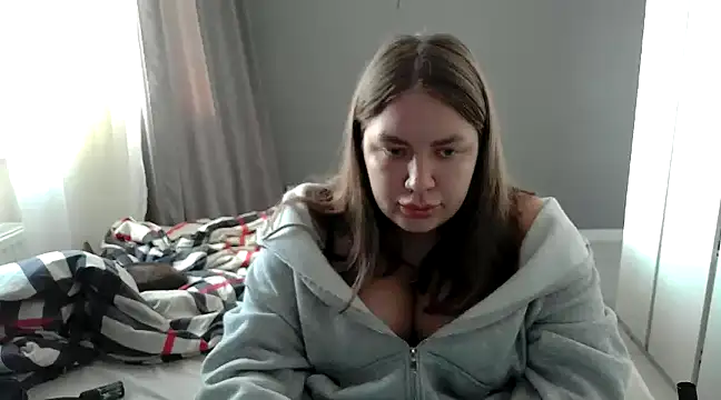 Snapshot of 96CHloe96 chatting on December 6, 2024, 6:09 am 96CHloe96 online show from December 6, 2024, 6:09 am