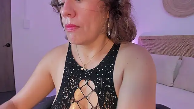 Snapshot of gipsela_gomez chatting on June 4, 2026, 7:29 pm gipsela gomez online show from June 4, 2026, 7:29 pm