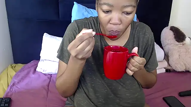 Busty-Londie online show from March 5, 2026, 9:17 am