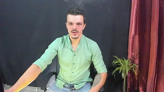 Snapshot of DonyBrown chatting on February 14, 2026, 4:56 am DonyBrown online show from February 14, 2026, 4:56 am