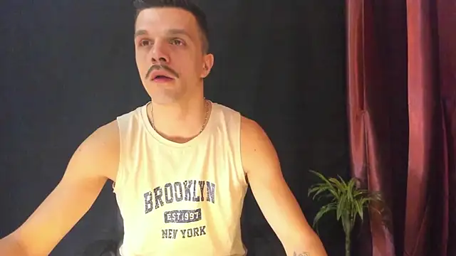 Snapshot of DonyBrown chatting on February 21, 2026, 6:26 am DonyBrown online show from February 21, 2026, 6:26 am