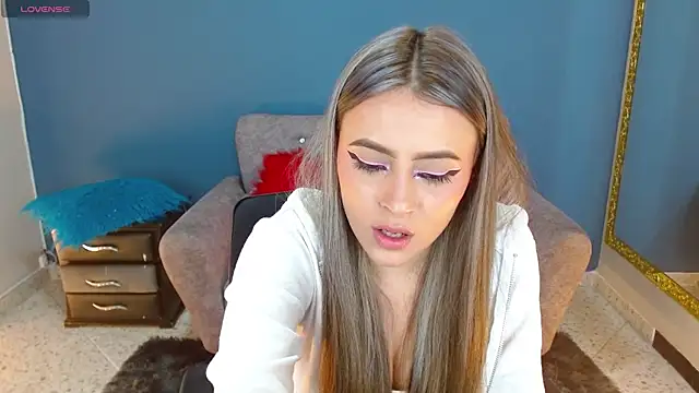 Snapshot of miacarperr1 chatting on January 20, 2025, 1:18 am miacarperr1 online show from January 20, 2025, 1:18 am