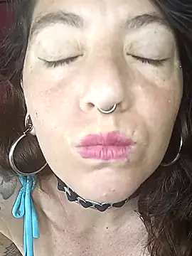 sweetbabyass online show from November 22, 2025, 3:22 pm