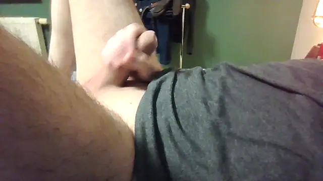 Snapshot of brtbrlss chatting on October 31, 2025, 4:53 am brtbrlss online show from October 31, 2025, 4:53 am