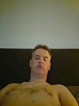 Snapshot of Hectorthyssen1 chatting on July 19, 2026, 8:23 am Hectorthyssen1 online show from July 19, 2026, 8:23 am