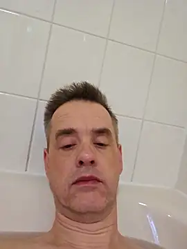 Snapshot of Hectorthyssen1 chatting on February 18, 2025, 8:14 pm Hectorthyssen1 online show from February 18, 2025, 8:14 pm