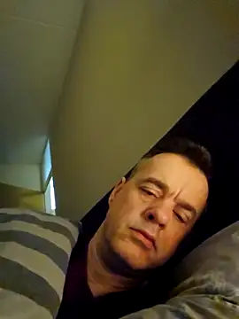 Snapshot of Hectorthyssen1 chatting on February 16, 2025, 8:43 am Hectorthyssen1 online show from February 16, 2025, 8:43 am