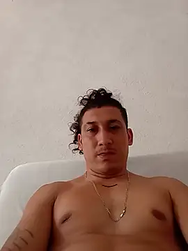 GerardoPia35689 online show from July 9, 2026, 6:40 pm
