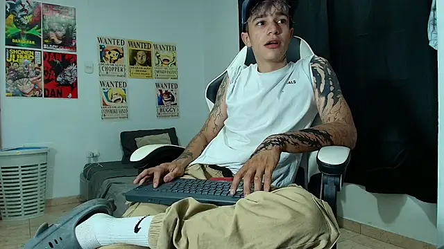 Snapshot of Zacktk7 chatting on March 18, 2025, 10:58 pm Zacktk7 online show from March 18, 2025, 10:58 pm