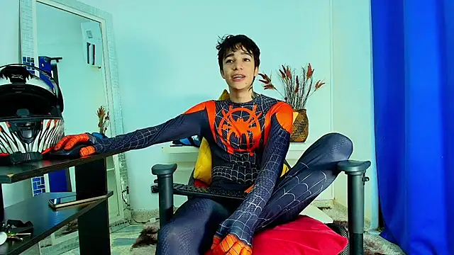 Snapshot of Zacktk7 chatting on February 15, 2025, 8:12 pm Zacktk7 online show from February 15, 2025, 8:12 pm