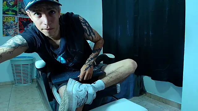 Snapshot of Zacktk7 chatting on March 22, 2025, 4:58 pm Zacktk7 online show from March 22, 2025, 4:58 pm