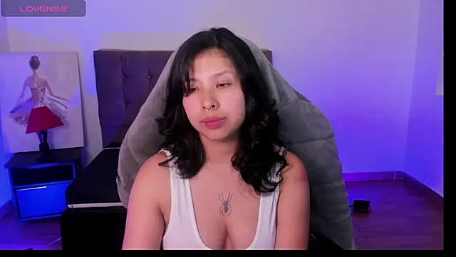 Namiko Park online show from February 3, 2026, 2:53 am