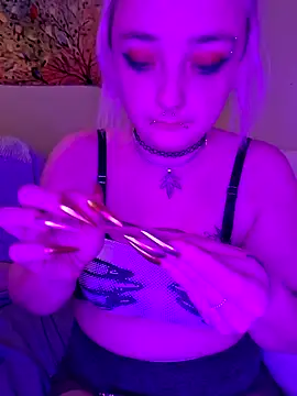 IzanamiNova online show from February 1, 2025, 5:49 am