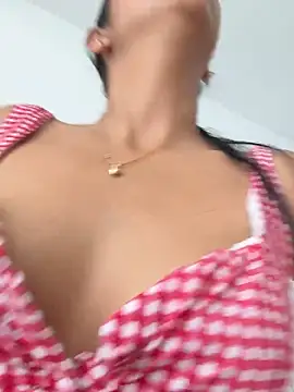 Baby Niels online show from May 1, 2026, 3:17 pm
