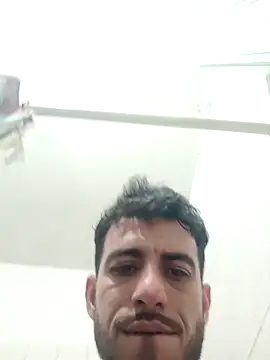 Snapshot of jhonyhot9292 chatting on February 16, 2026, 3:05 am jhonyhot9292 online show from February 16, 2026, 3:05 am