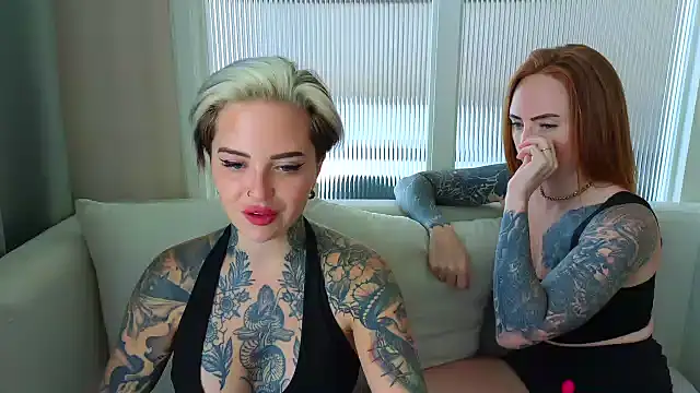 Alexandersonxo online show from April 24, 2026, 4:58 am