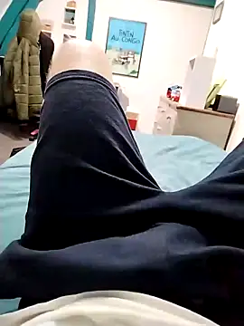 JulesG18 online show from April 26, 2026, 7:22 pm