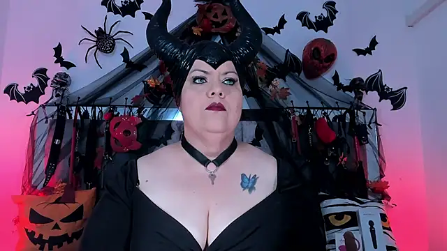 Snapshot of vanessa_moka chatting on October 30, 2025, 12:14 pm vanessa moka online show from October 30, 2025, 12:14 pm