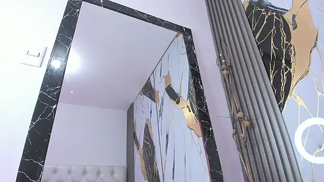 sophiee evanss  online show from January 4, 2025, 12:27 pm