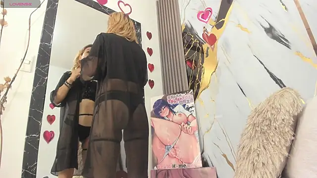 sophiee evanss  online show from February 6, 2025, 9:32 am