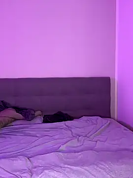 Snapshot of lunawolf21 chatting on October 13, 2025, 6:26 am lunawolf21 online show from October 13, 2025, 6:26 am