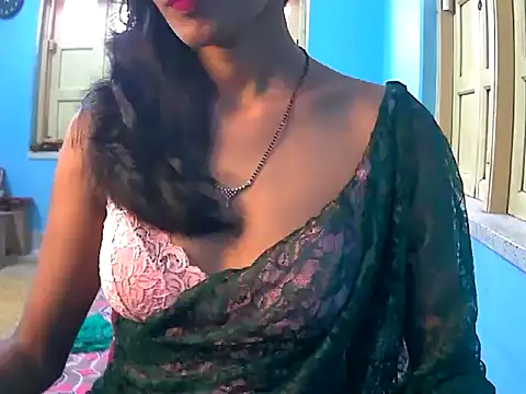 sexy janu25 online show from April 2, 2026, 5:36 am