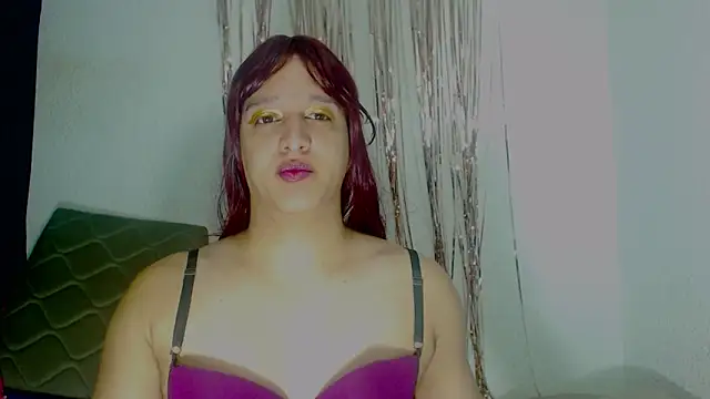 Snapshot of alexandrasexy32 chatting on September 13, 2025, 3:28 am alexandrasexy32 online show from September 13, 2025, 3:28 am