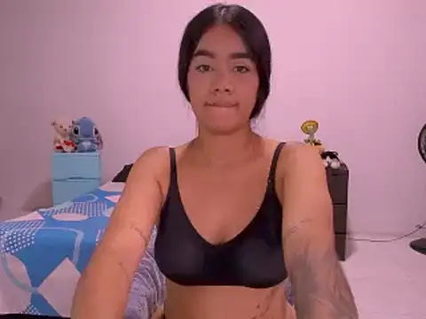 isabella tasty25 online show from April 15, 2026, 2:32 pm