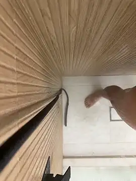 Snapshot of Gustavozx01 chatting on November 6, 2025, 12:58 am Gustavozx01 online show from November 6, 2025, 12:58 am