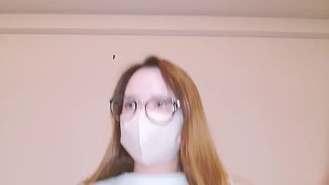  hina chan  online show from June 29, 2026, 1:44 pm