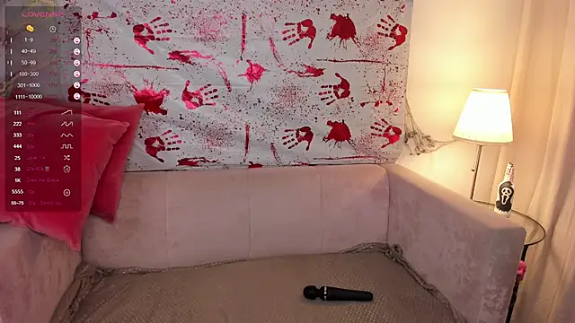 Snapshot of Aria_Blisss chatting on October 31, 2025, 12:40 am Aria Blisss online show from October 31, 2025, 12:40 am