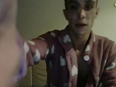 UnaDiosa online show from March 17, 2026, 9:51 pm