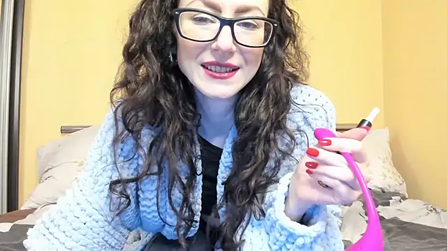 Baby Jewel online show from December 3, 2025, 11:09 am