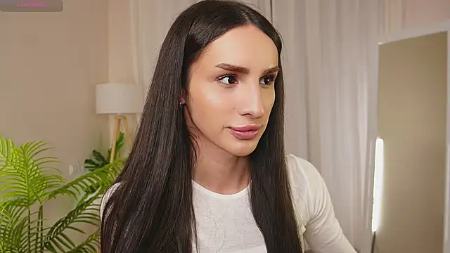 Kim Oberlin  online show from December 3, 2025, 4:06 pm