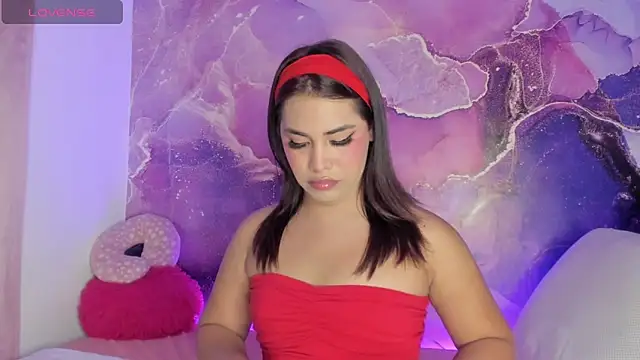 mishelbubblee online show from February 18, 2025, 4:48 am