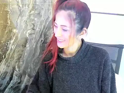 Snapshot of catt_evans1 chatting on December 24, 2024, 6:33 am catt evans1 online show from December 24, 2024, 6:33 am