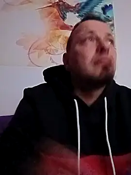 ich411983 online show from October 28, 2025, 10:41 pm