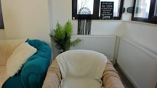 Arya Shinex online show from February 6, 2026, 8:32 am