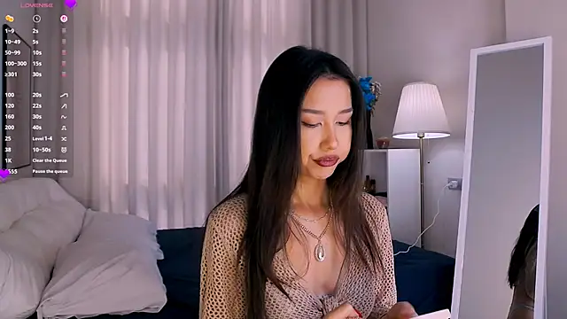 Melissa Mone online show from January 11, 2026, 4:19 am