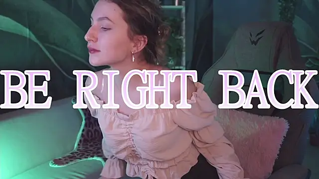 LuxRayi online show from January 11, 2026, 3:35 am