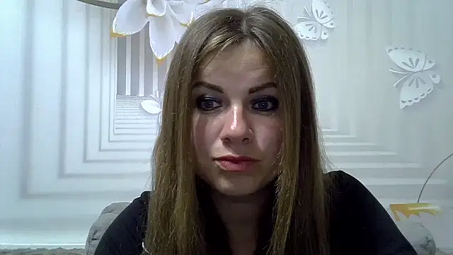 Snapshot of TinaFun4u chatting on May 12, 2026, 8:04 pm TinaFun4u online show from May 12, 2026, 8:04 pm