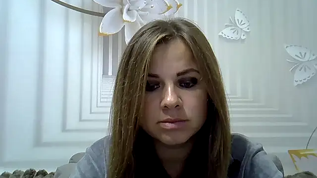 Snapshot of TinaFun4u chatting on October 17, 2025, 7:37 pm TinaFun4u online show from October 17, 2025, 7:37 pm