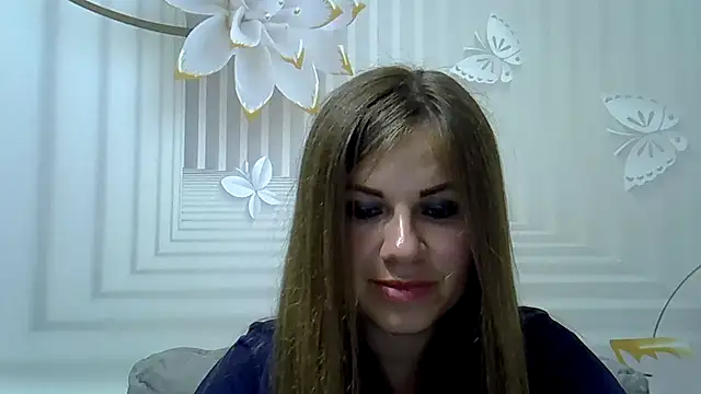 Snapshot of TinaFun4u chatting on June 9, 2026, 8:43 pm TinaFun4u online show from June 9, 2026, 8:43 pm