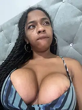 sexyebonyvip1 online show from February 10, 2026, 4:50 pm