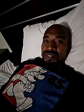 Snapshot of ElJudah7 chatting on November 8, 2025, 8:45 pm ElJudah7 online show from November 8, 2025, 8:45 pm